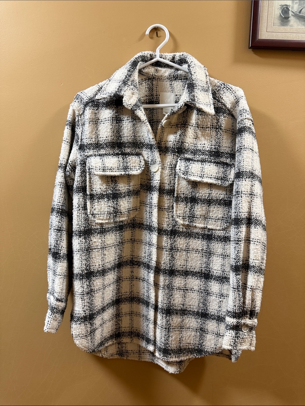 H&M Black and Cream Plaid Shacket